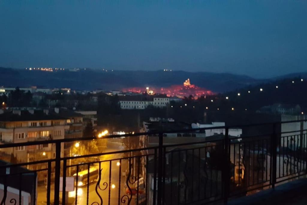 Unique Studio- Great Balcony And View! Parking Possibility! Veliko Tarnovo Exterior foto