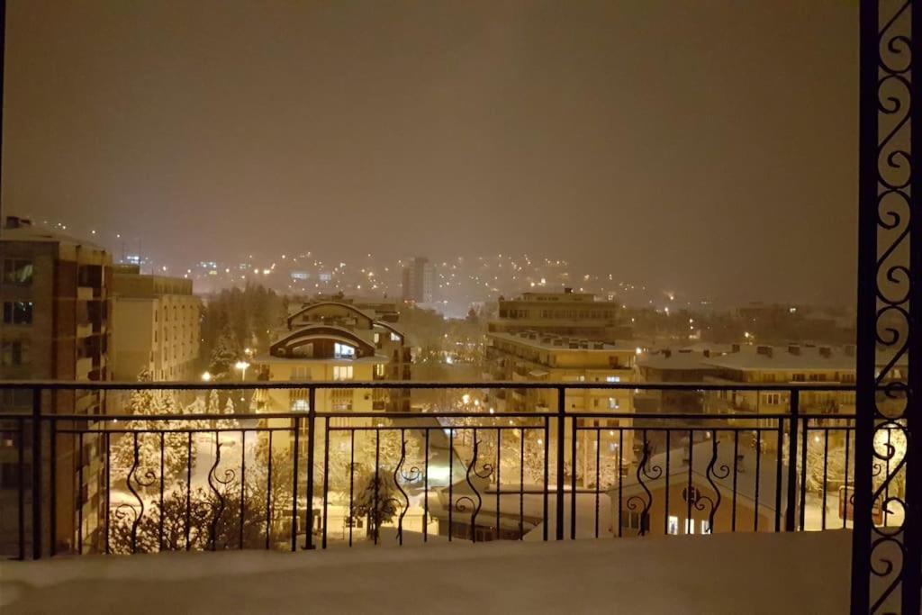 Unique Studio- Great Balcony And View! Parking Possibility! Veliko Tarnovo Exterior foto